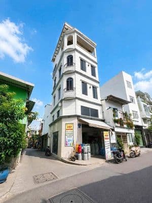 Nhà 5 tầng Bình Thạnh giáp Quận 1, 2 mặt tiền