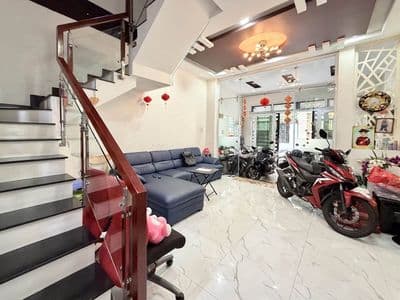 Bán nhà Lê Văn Sỹ, Phú Nhuận, 57m², 4 tầng, gần mặt tiền, 9 tỷ