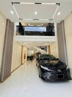 Nhà mặt tiền Hồng Lạc, kinh doanh sầm uất, 4 tầng, 8.65 tỷ