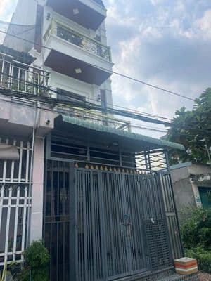 Nhà 3 tẩng sổ riêng, hỗ trợ bank , 2ty590 ngay long hậu hẻm ô tô