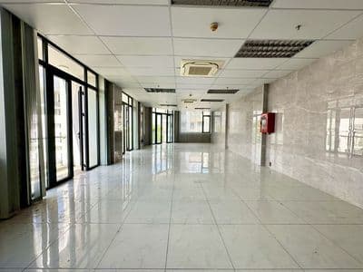 Văn phòng 65m2 ở Vạn Phúc, xuất VAT, PCCC, hầm xe có bảo vệ. Giá 13 tr