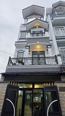 Bán nhà 4x15m đúc 3.5 tấm sát Tên Lửa, Bình Tân
