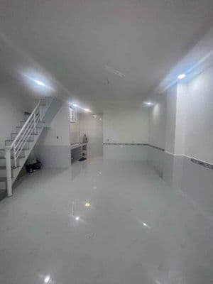 Cho thê nhà Nguyễn Kiệm P3 Gò vấp 4,5m 11m 2pn 2wc gần BV 175