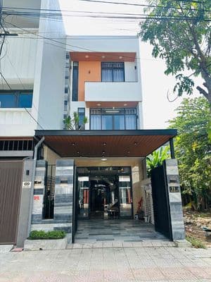 Cần Cho Thuê Nhà 3 Tầng Full Nội Thất