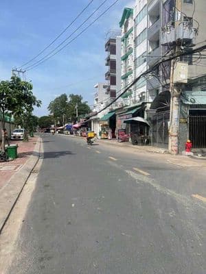 02 lô đất Mặt Tiền Đường 14m Đối Diện Cổng CV Phần Mềm Quang Trung