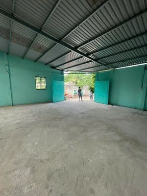 Cho thuê gấp kho, xưởng sản xuất… Dt 16*19, mới sạch sẽ!