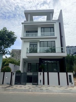 Cho thuê mặt bằng đẹp ngay khu vực quận 2 - đảo kim cương