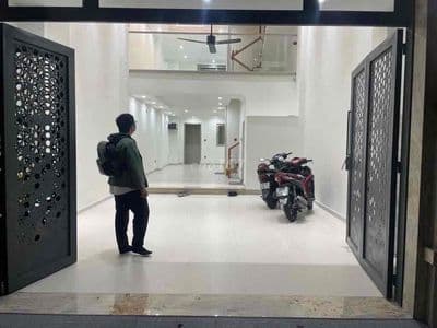 Mặt Bằng Hậu Giang Tân Bình , Trệt Lững 100m2 , Giá chit 16tr