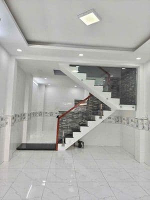 Cho thuê nhà Hẻm 1/ đường 29 khu Tên lửa nhà xây mới 100% . Giá 15tr