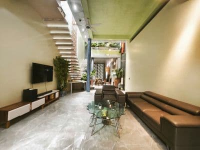 Nhà 2 tầng mặt tiền võ duy dương full nội thất