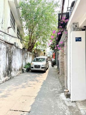Hoa hồng 1%. ace bán giúp nhà kiệt oto 97 nguyễn lương bằng
