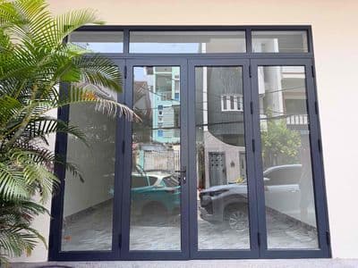 Phù hợp mở văn phòng, shop, nail, spa,… Có sẵn máy lạnh Toilet riêng