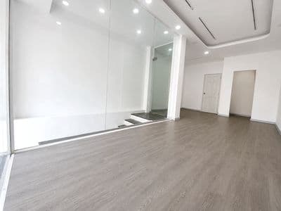Cho thuê mặt bằng 50m đường Phan Xích Long