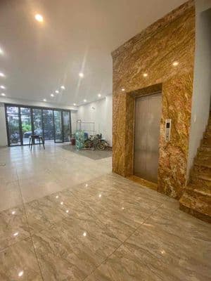 Cho thuê nhà có thang máy kdc Liên Phường q9 giá 29tr/tháng