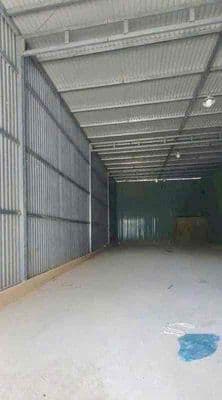 kho 8x20 Phạm Văn Đồng, Gần Gigamall