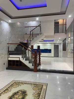 Cho thuê nhà 3 tầng mt đường ngô mây- hoà xuân