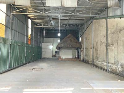 kho xưởng 200m2 gần chợ Hiệp Bình, hẻm tải