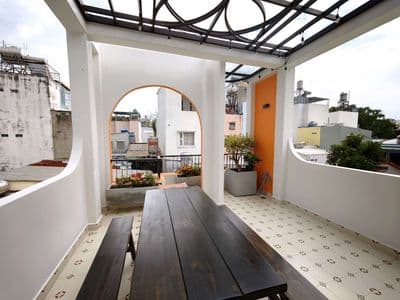 Bùi đình túy, 60m2, 4 tầng, pn trệt, 5m ra hẻm xe hơi !