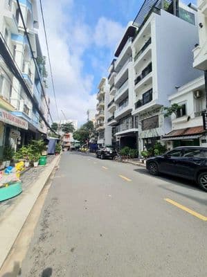 Bán Nhà Mặt Tiền DT:6,2x18 nhà 3T đường số 13 p Tân kiểng quận 7