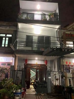 Cho thuê nhà 3 tầng đường: bàu cầu - 5 phòng - 3wc