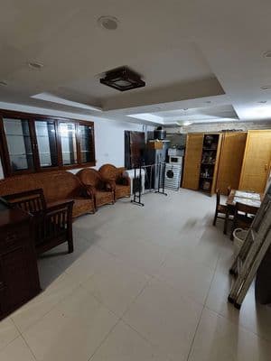 Cho thuê nhà Hoàng Hoa Thám 50m², 4 tầng, full nội thất, gần Hồ Tây