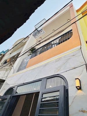 Bán nhà 1 trệt 1 lầu. Hẻm 417 Quang Trung P10 GV