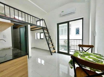 Căn Hoin Duplex Mới Toanh - Nhà Thang Máy - Gần UEH, VHU, SGU, STU,..