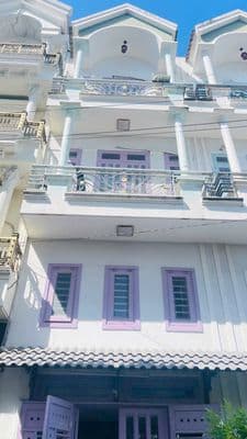 Nhà đẹp- 4 tầng– khu dân cư đồng bộ- giá 5.3 tỷ