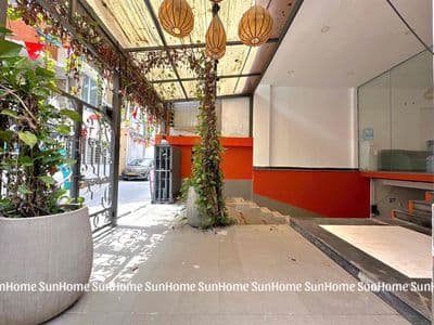 Cho thuê mặt bằng giá rẻ ngay trung tâm quận 1