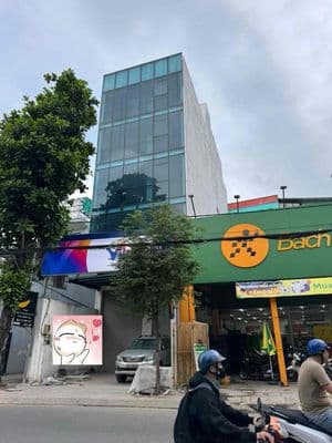 CHO THUÊ TOÀ NHÀ MẶT TIỀN – QUY MÔ LỚN Giá thuê: 69triệu/tháng