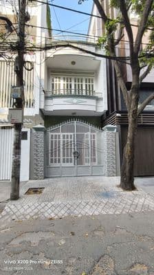 Chỉ với 6.7 tỷ nhà MT đường 12m lề 5m khu họ Lê 4.3x12m CN đủ 2 tầng