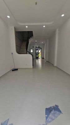 cho thuê nhà mới xây khu tên lửa 4*20m ba lầu