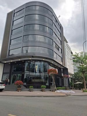 Toà nhà văn phòng góc 2 mt ngang 20m đường lam sơn tân bình