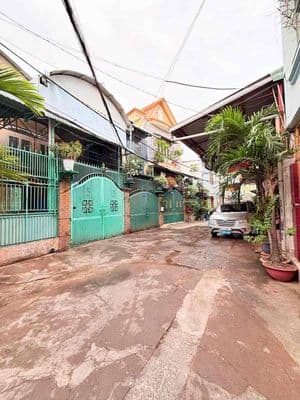 Hẻm xe hơi- 2 tầng- 55m2 (5x11m)- sổ vuông đẹp- phan văn trị,bình thạn