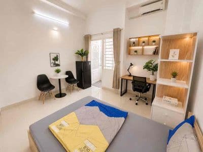 Studio tách bếp hót
