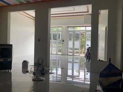 Bán nhà, tổng dt 490m² ngang 12m dài 49m, giá 2.4 tỉ
