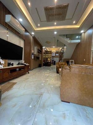 Cho thuê nhà nguyên căn ngay trường học lê lai