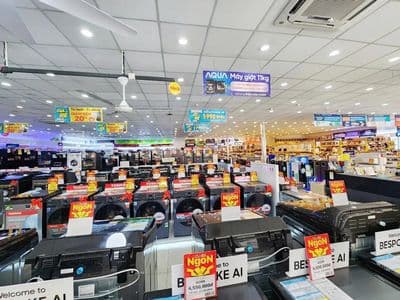 Mặt tiền lý thường kiệt ngay ba tháng hai– ngang lớn 20m giá chỉ 100tr
