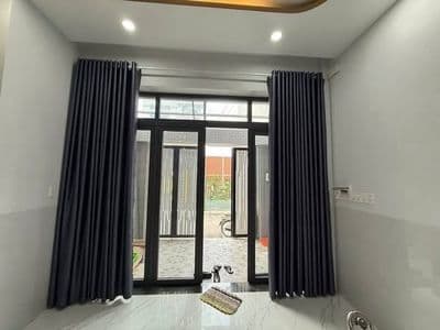 Hiếm! Nhà BTCT 150m² Sàn – Có Thang Máy 3PN 3WC – Hẻm 6m Lã Xuân Oai