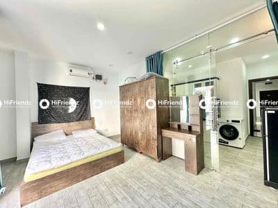 Cho thuê căn hộ cao cấp 1 phòng ngủ ban công siêu thoáng ngay quận 3
