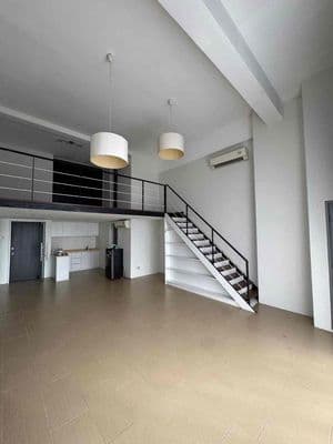 Phòng có gác -mới xây - 50m2 - ở được 4 người