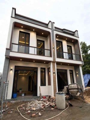 Chủ gửi bán nhà 1t1l (sổ hoàn công).bửu hoà. dt: 5x12=60m2. giá: 3tỷ
