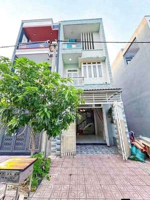 Cho thuê nhà 1 Trệt 2 Lầu gần KCN Tân Đông Hiệp b Dĩ An