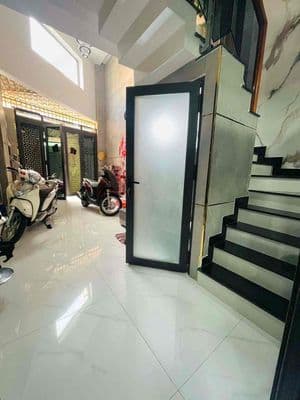 Bán nhà 4 tầng 80m2 Lê Thúc Hoạch Bình Long có gara ô tô