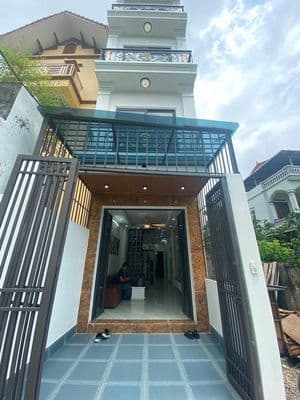Bán nhà 46m x 4 tầng kiên cố, full nội thất tại Đông Mỹ - Nam Phù