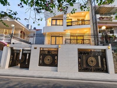 Biệt thự ngay sân bay-phù hợp lưu trú, kinh doanh f&b, trệt 2 lầu 5pn
