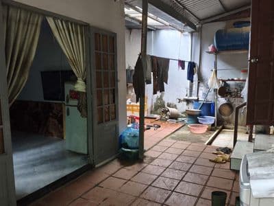 cho thuê 521m2 có nhà c4 giá 25tr gần VIN- làm cafe sân vườn, quán ăn