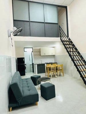 Cho thuê nhà liền kề full nội thất gần KDC Hiệp Thành 1