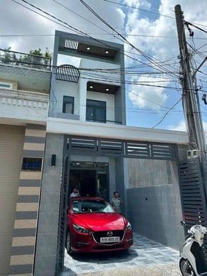 Bán nhà Trệt 1 Lầu Phú Hòa, Thủ Dầu Một, 3PN, Sân Ô Tô