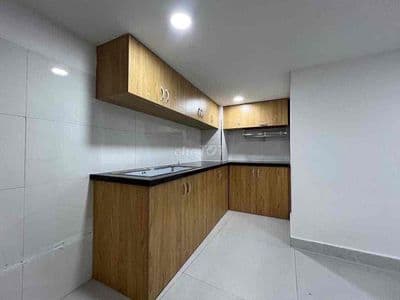 Studio 2PN Rộng 45m2 Ngay Bạch Đằng - Hồng Hà - Yên Thế - Cửu Long